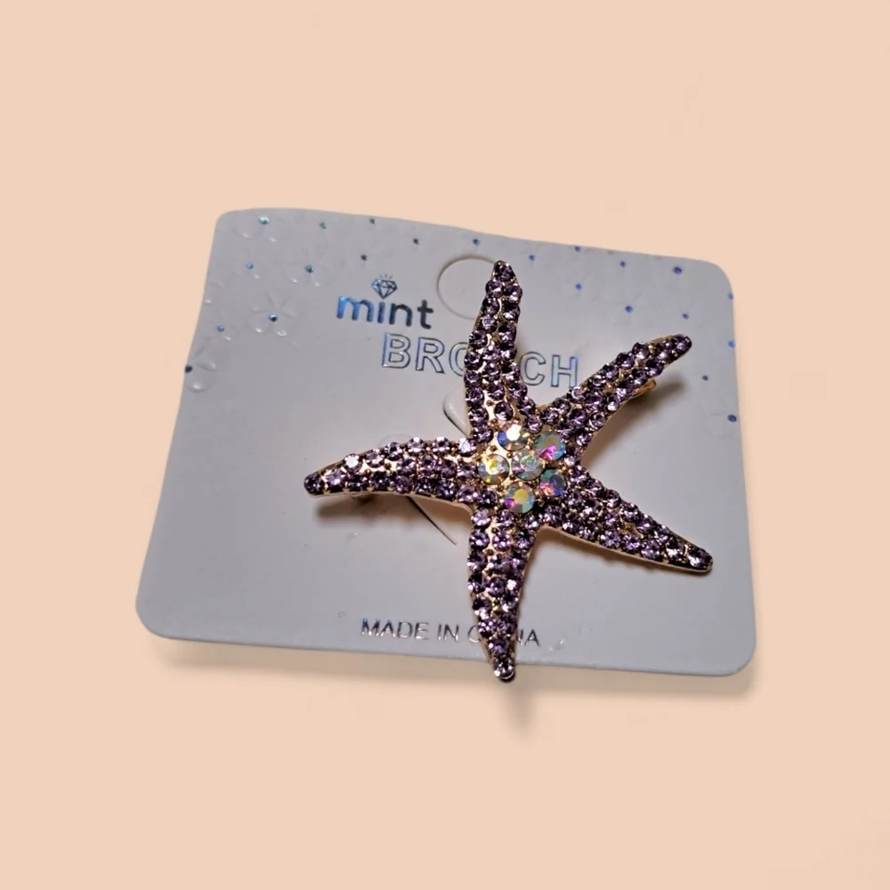 Mint Starfish Brooch with Sparkling Crystals